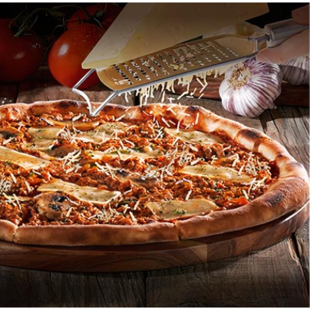 T PIZZA BOLOGNESA