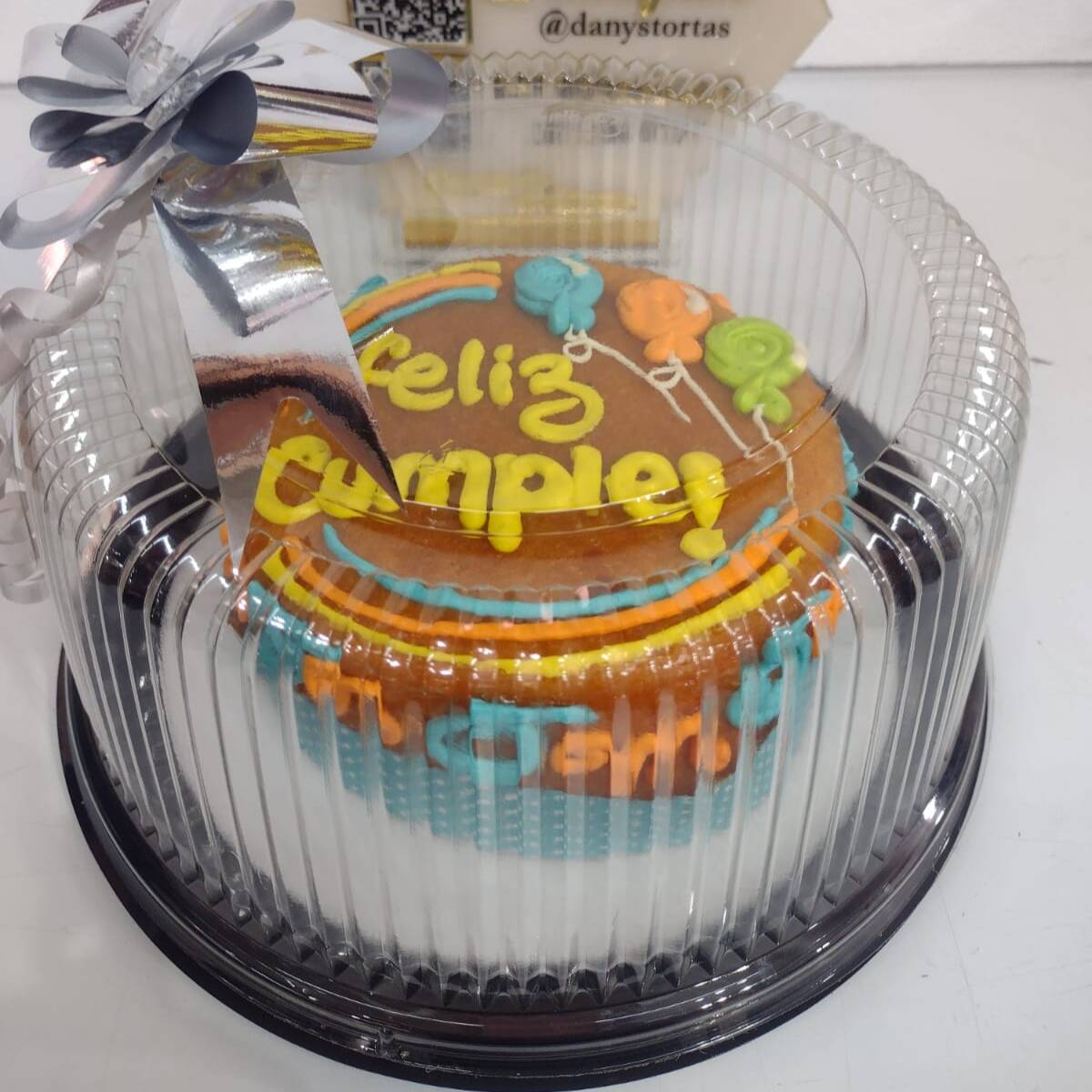 Combo Torta de Naranja 1/2 + Vela Volcán