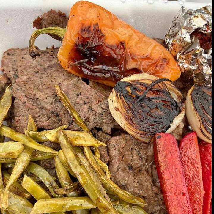 Orden de 500 grs de fajitas de res marinadas