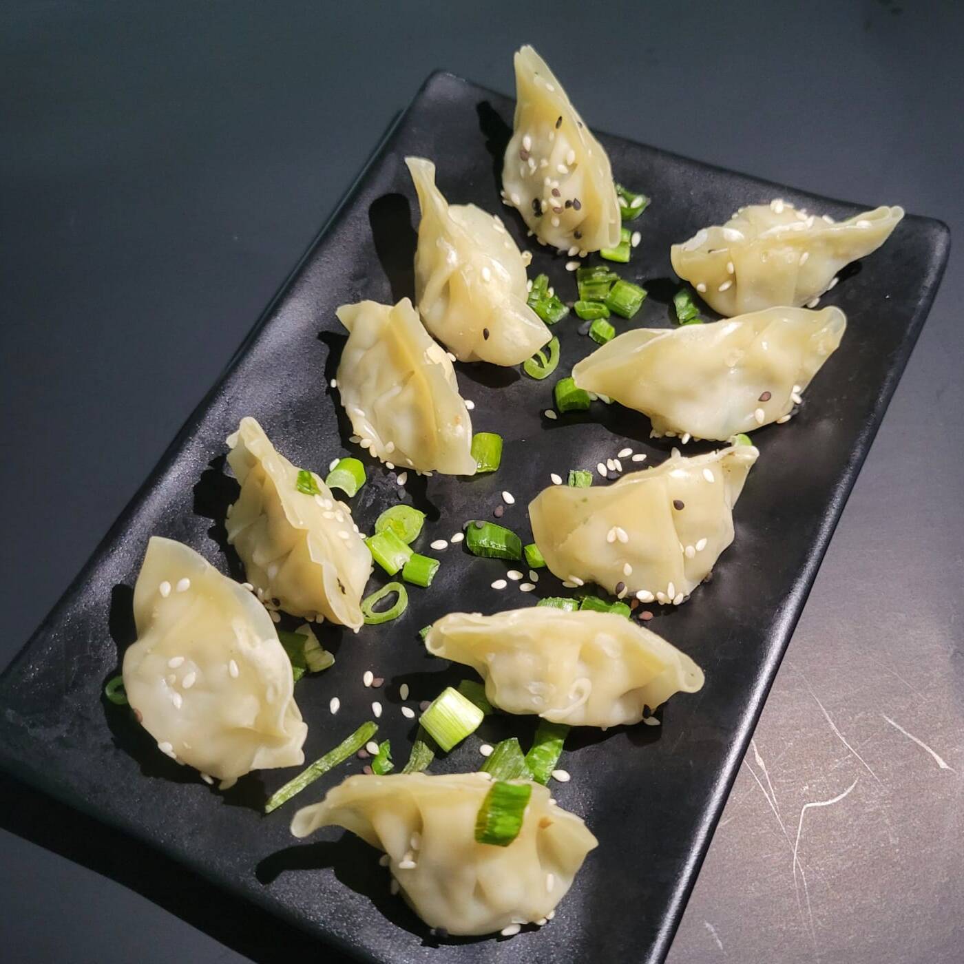 8 Mini Wontons de Pollo!