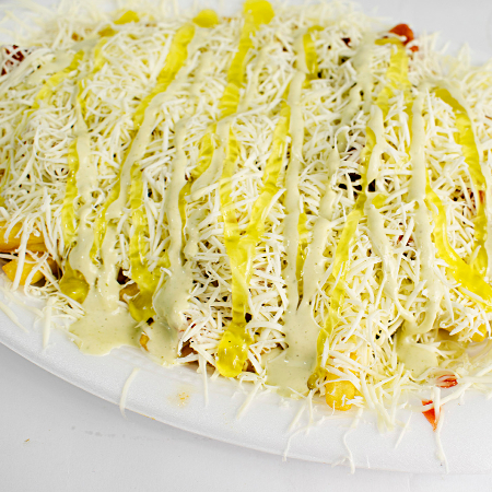 Salchipapa Mixta