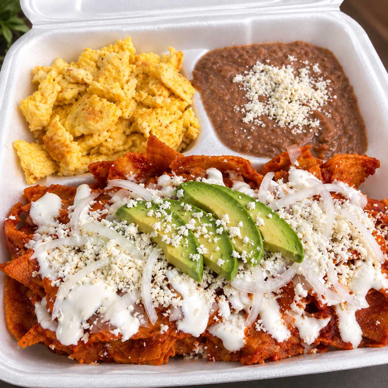 Chilaquiles con Huevo