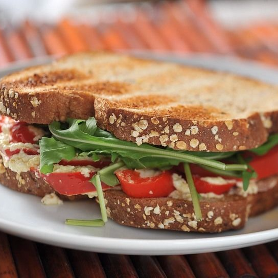 SANDWICH DE JAMON DE PAVO