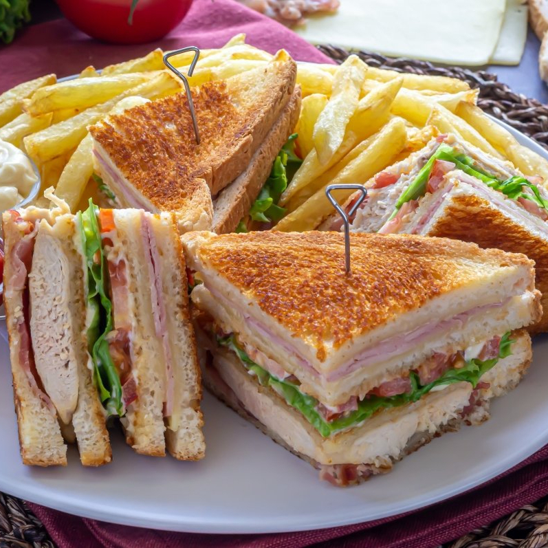 Club Sándwich de Pollo