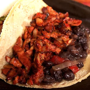 Taco de guisado Clau Combinado