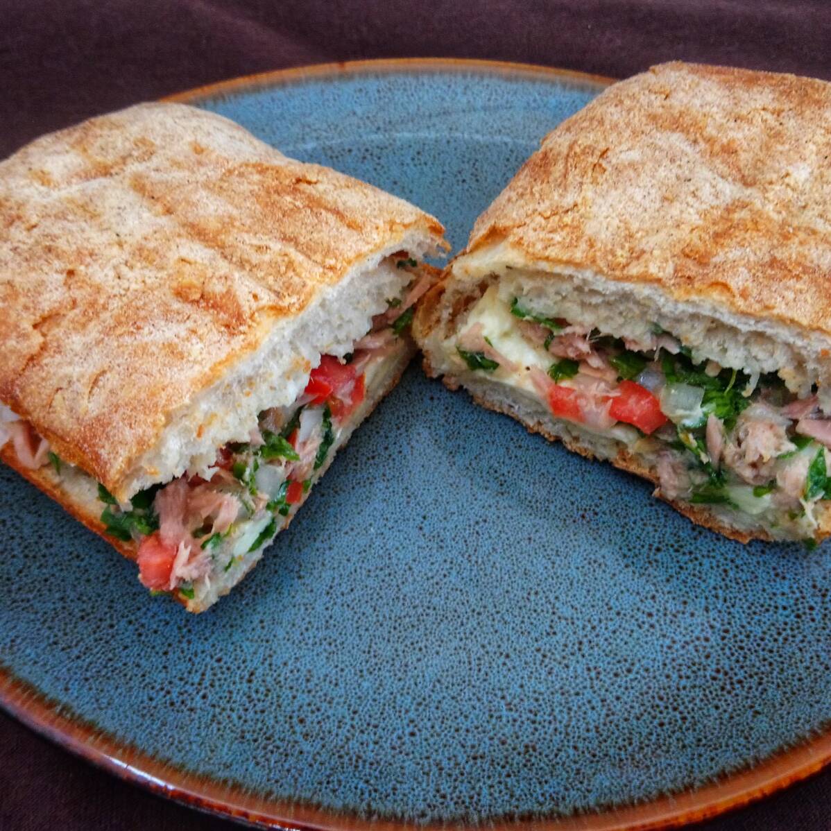 Chapata de Atún con Queso Panela