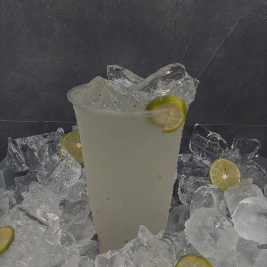 Agua Limon / Chia.