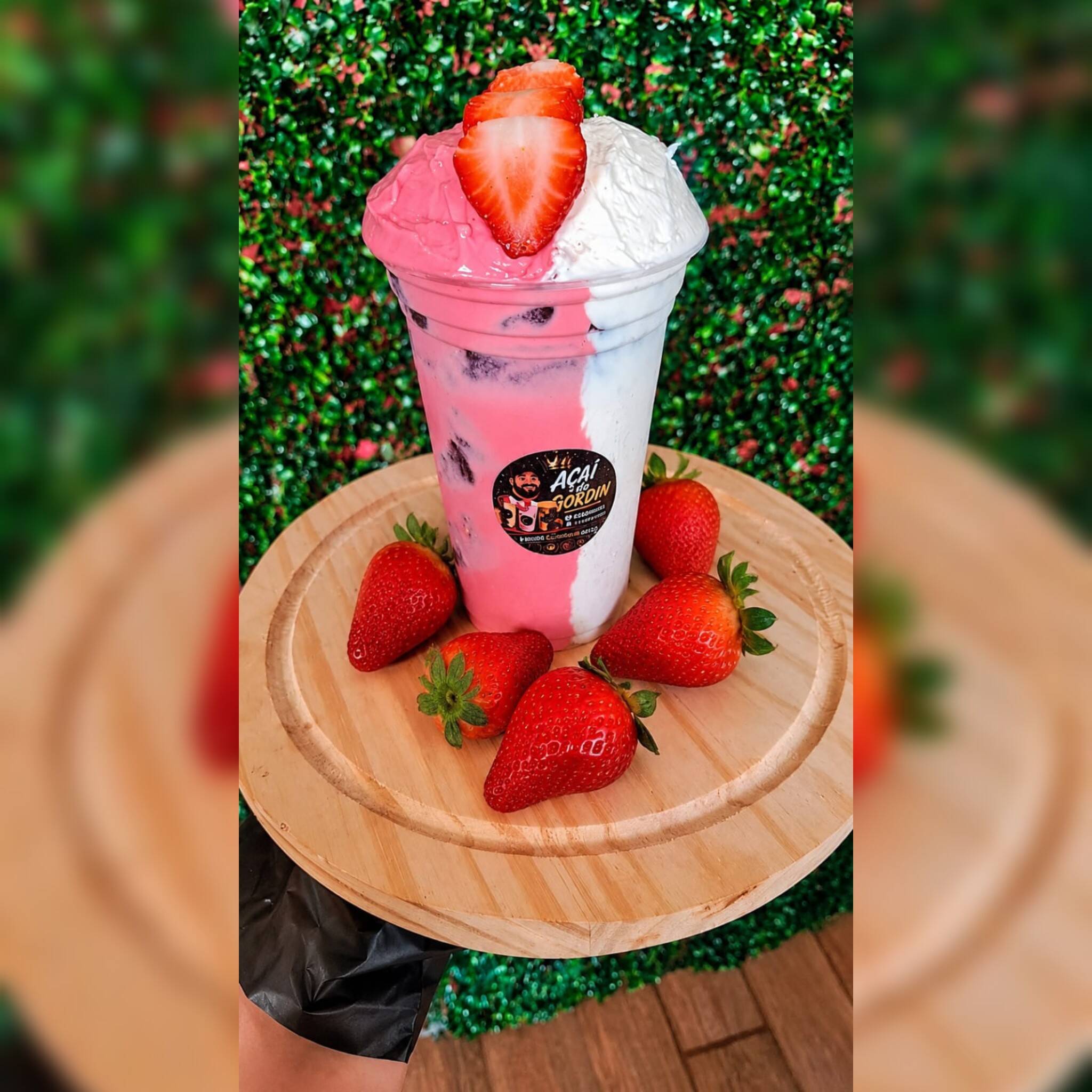 Açai Cremoso, Leite em Pó, Creme Moranguinho, Creme Ninho e Morango