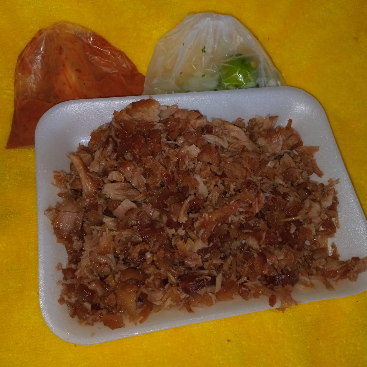 Carnitas Macisa y Cuero 1/4
