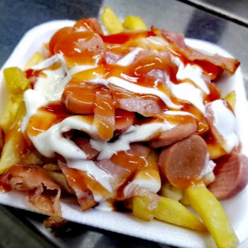 Salchipapas