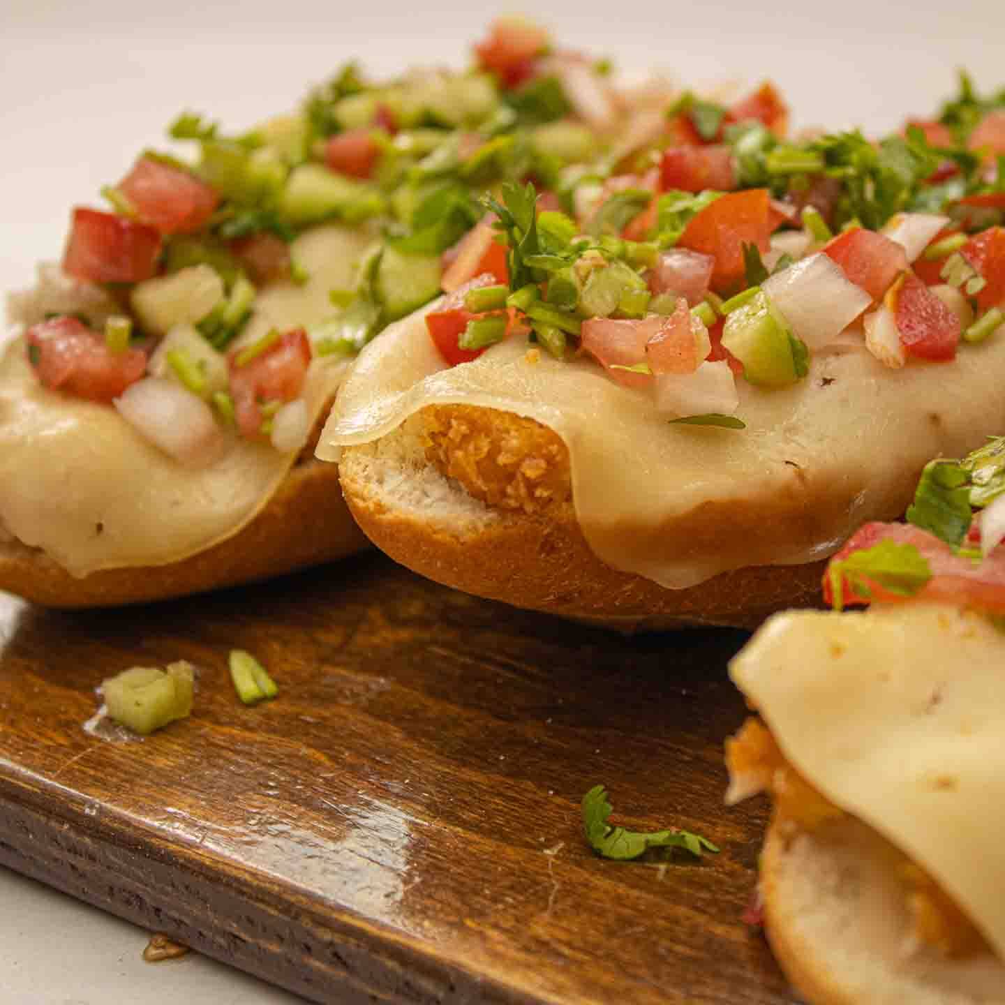 Molletes Chicken Crunch