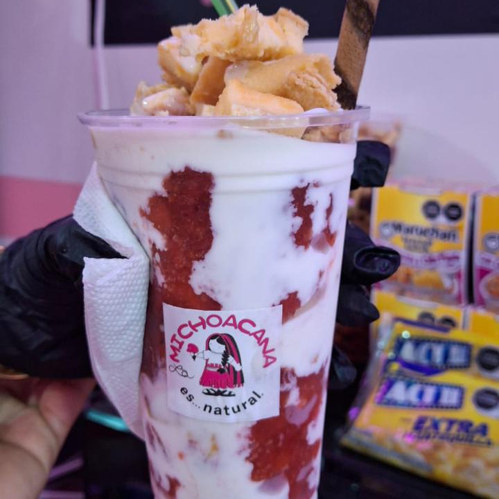 Fresas con Crema Y Pay