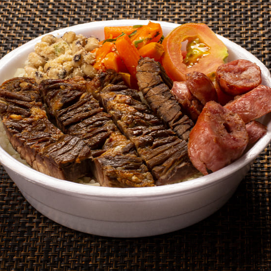 Acompanha Arroz, Feijão , Farofa e Vinagrete