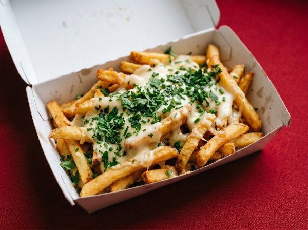 Papas con Salsa Blanca