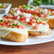 Molletes con Queso.