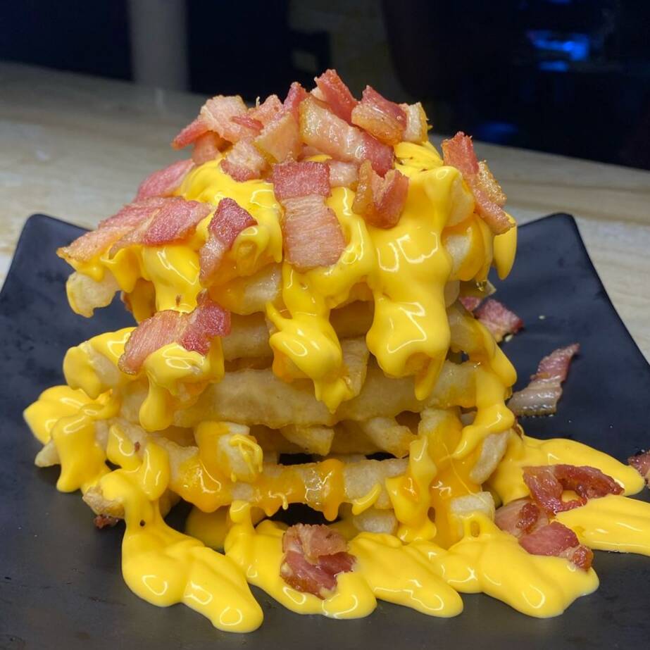 Papas a la Francesa con Tocino
