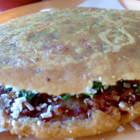 Gordita de Requesón