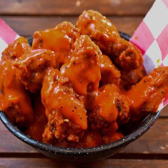 9PZ. ALITAS