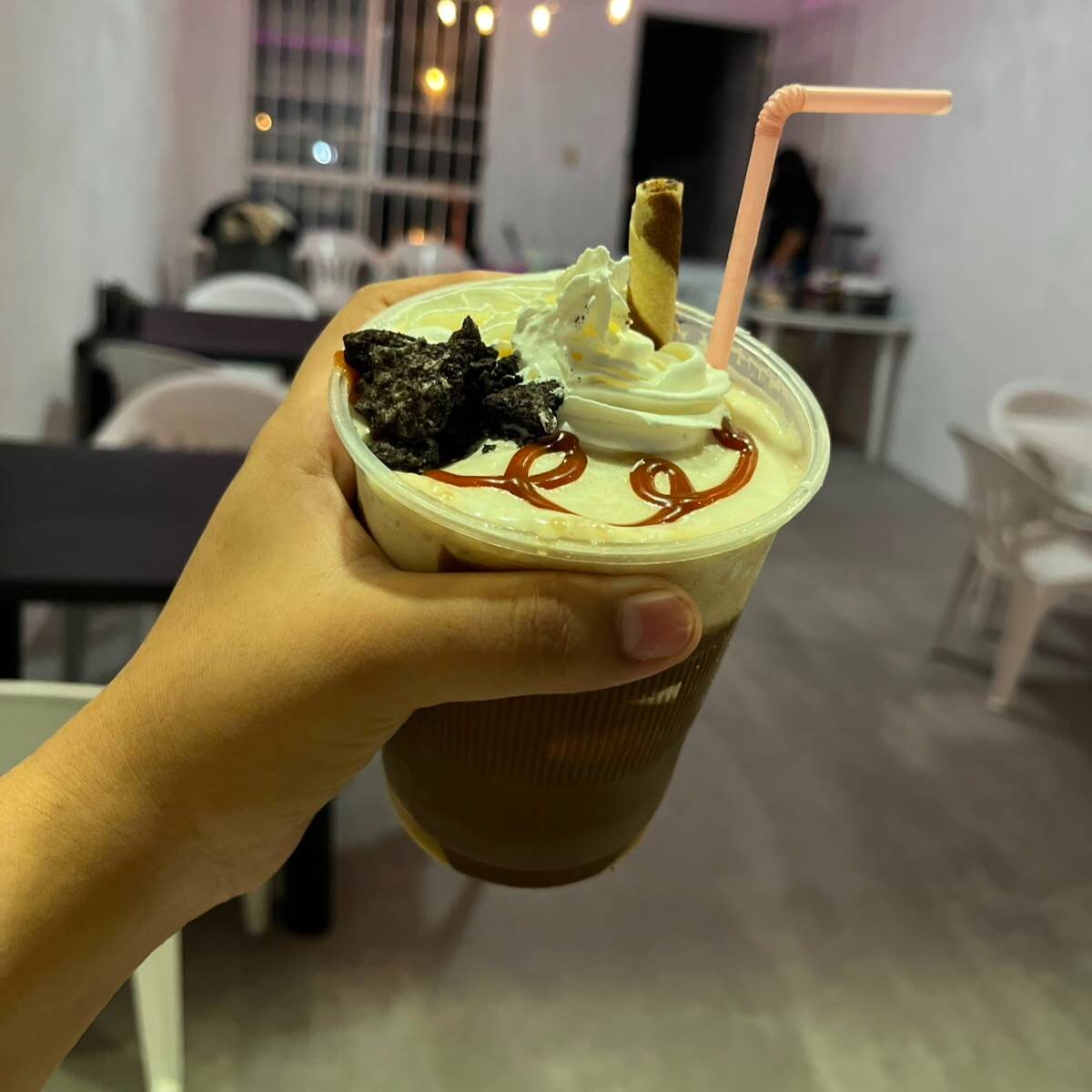 FRAPPE DE CAFE CON NACHOS DE LA CASA