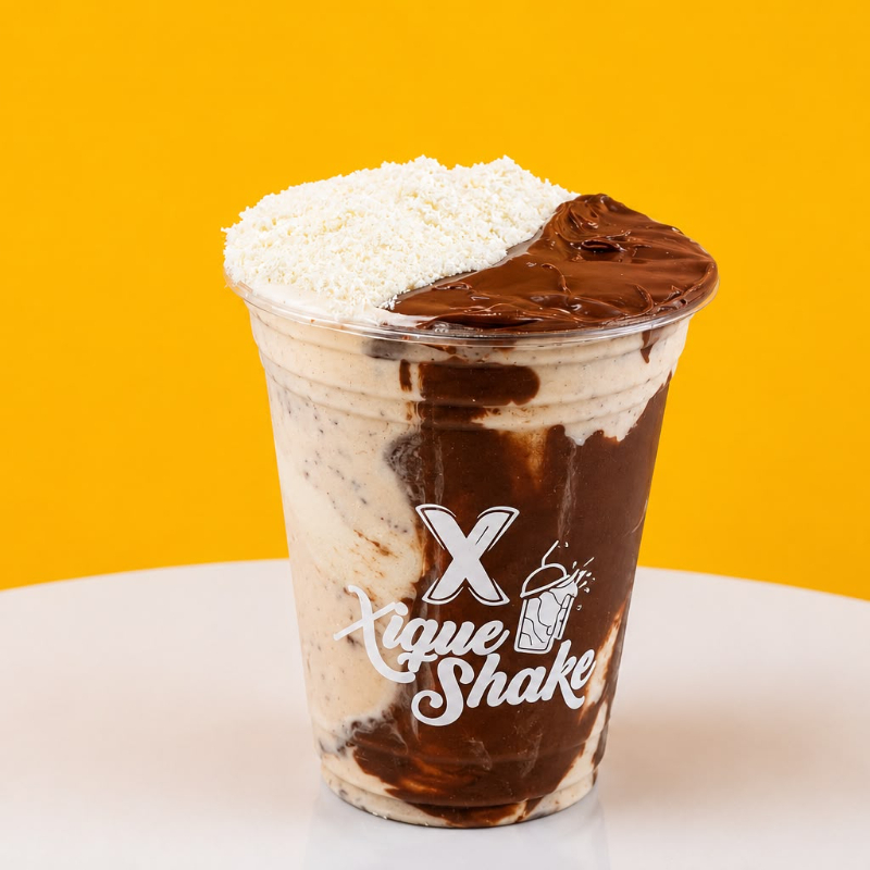 Experimente o Shake Especial Xique Ninho com Nutella, uma combinação irresistível de nutella com deliciso creme de ninho finalizado com leite em po.