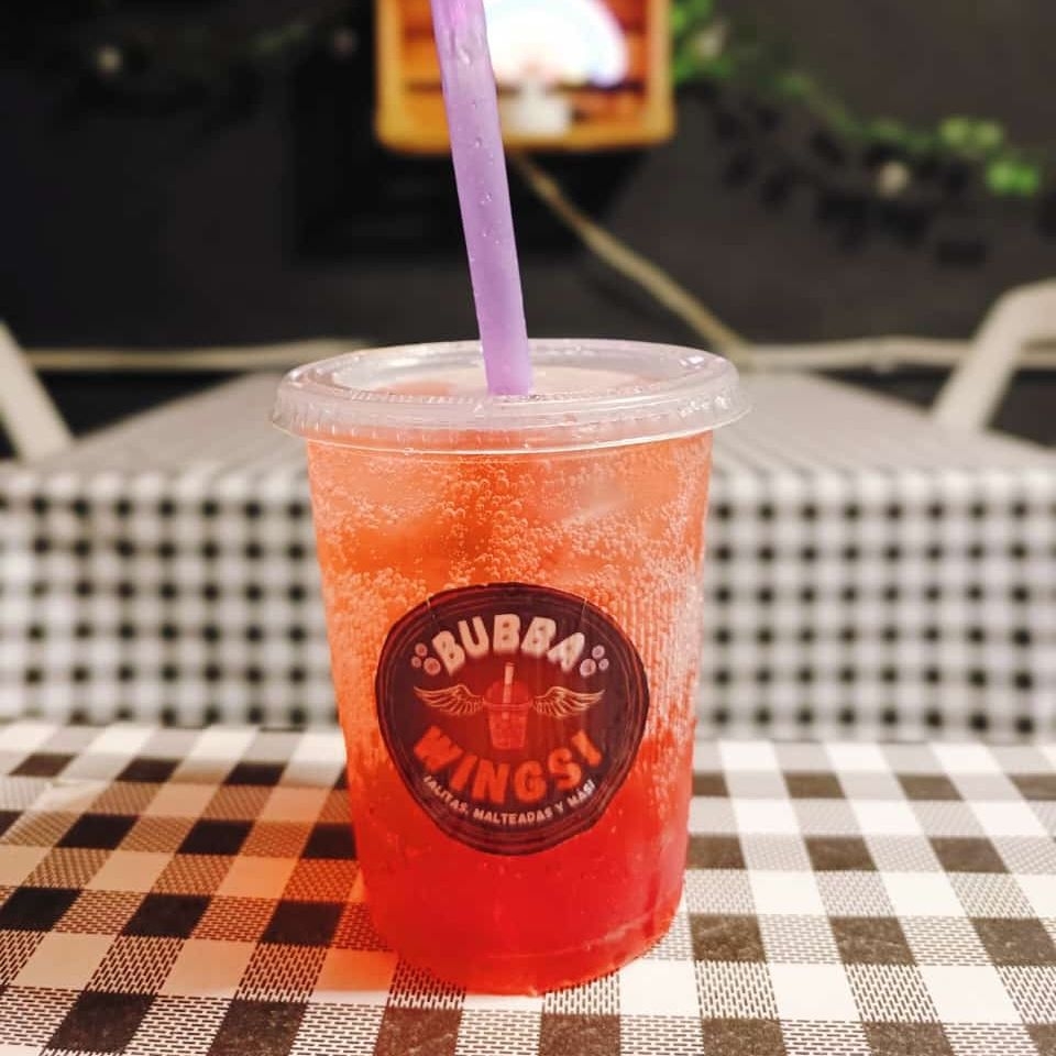 Soda italiana frutos rojos (16 oz)