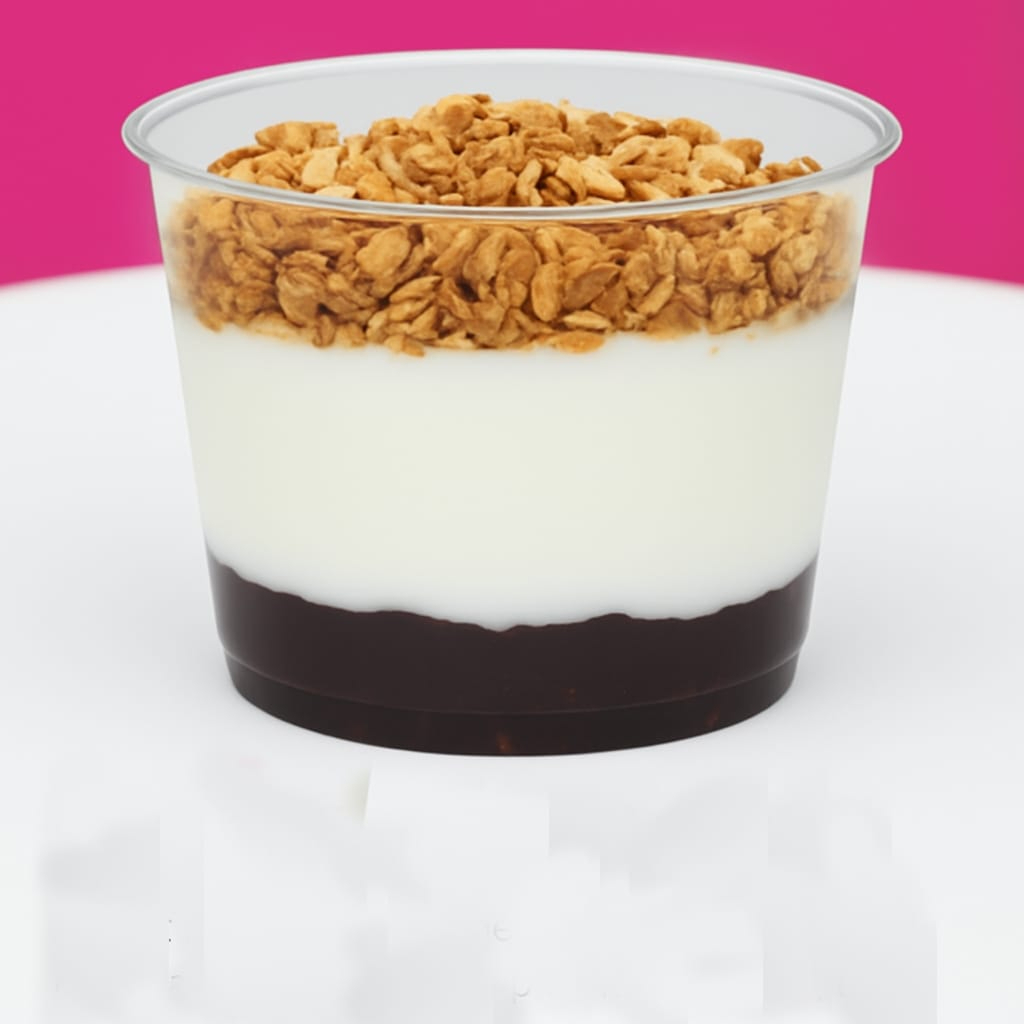 Cup de Yogurt y Granola y Mermelada