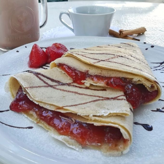 Crepa Mermelada de Fresa con Philadelphia