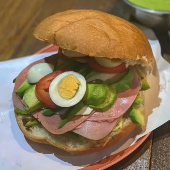Super Lonche Especial