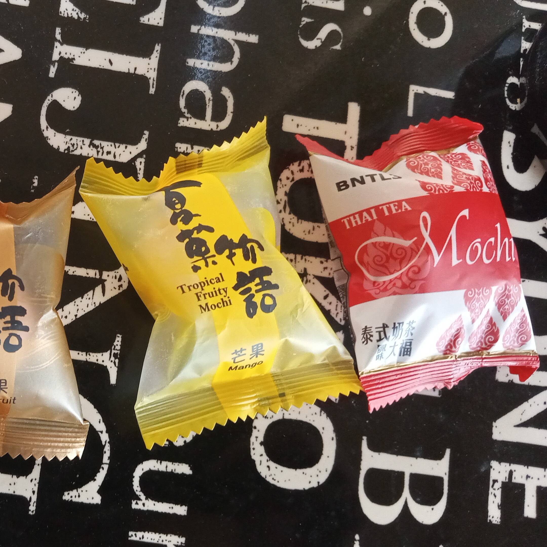 Mini Mochi Thai Tea
