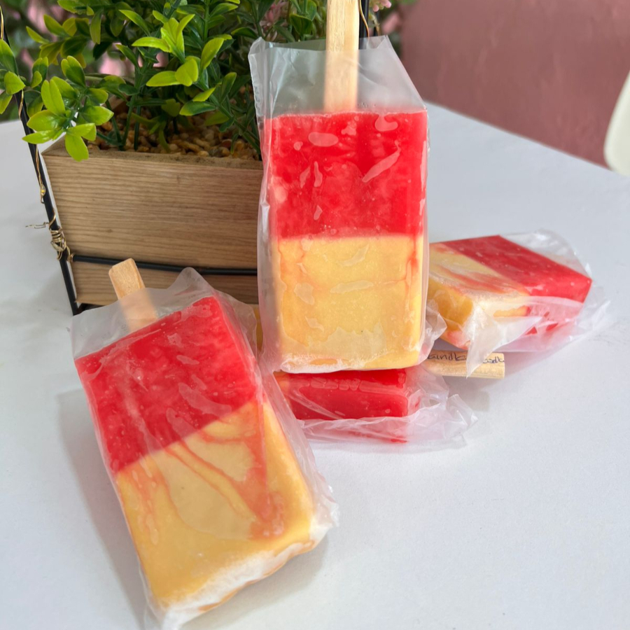 Paleta de Vainilla con Grosella
