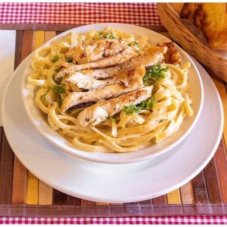 Fetuccini con Pollo