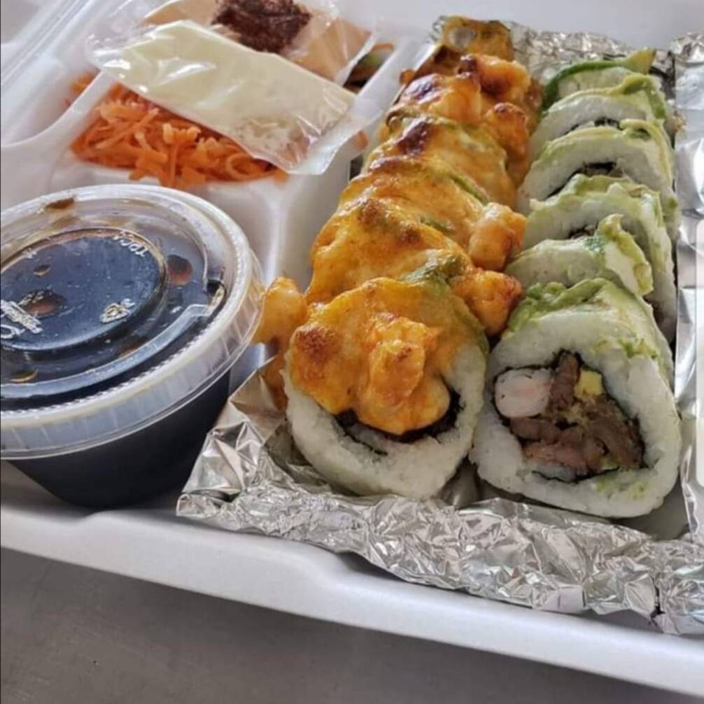 Rollo Natural Avocado Mitad Spicy
