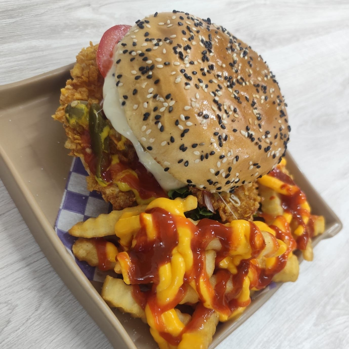 Combo Hamburguesa Crujipollo