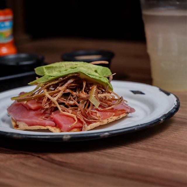 TOSTADA ATUN
