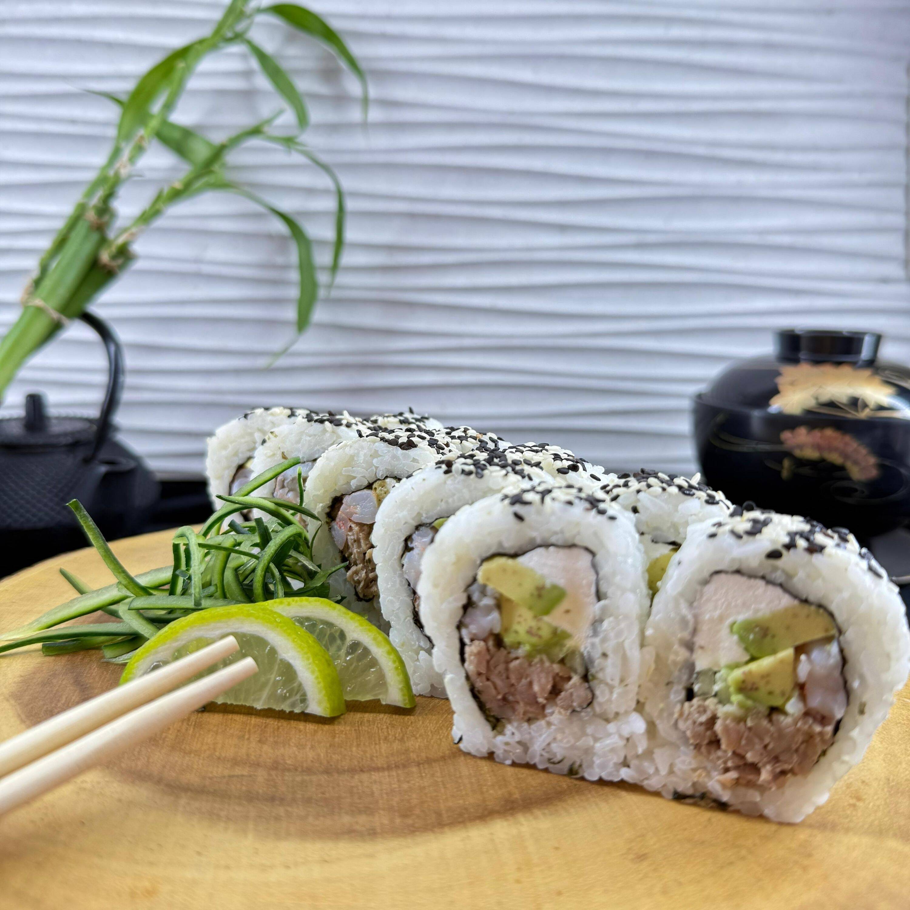 Mar y Tierra Roll (X1)