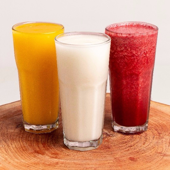 Jugo Natural en Leche o en Agua