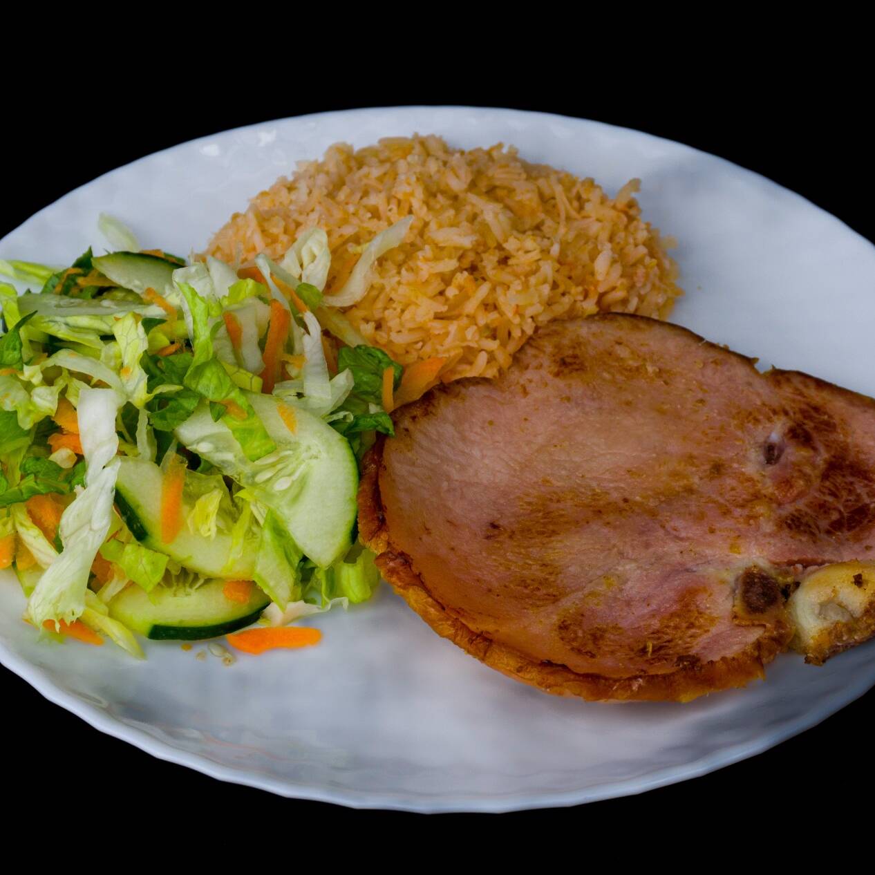 Chuleta Ahumada con Arroz y Ensalada