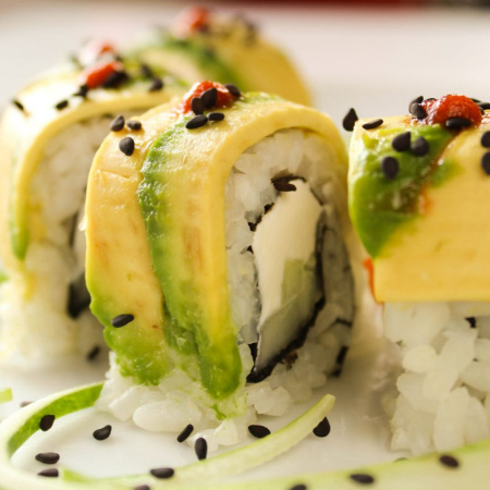 Rollo Cubierto de Aguacate Camarón