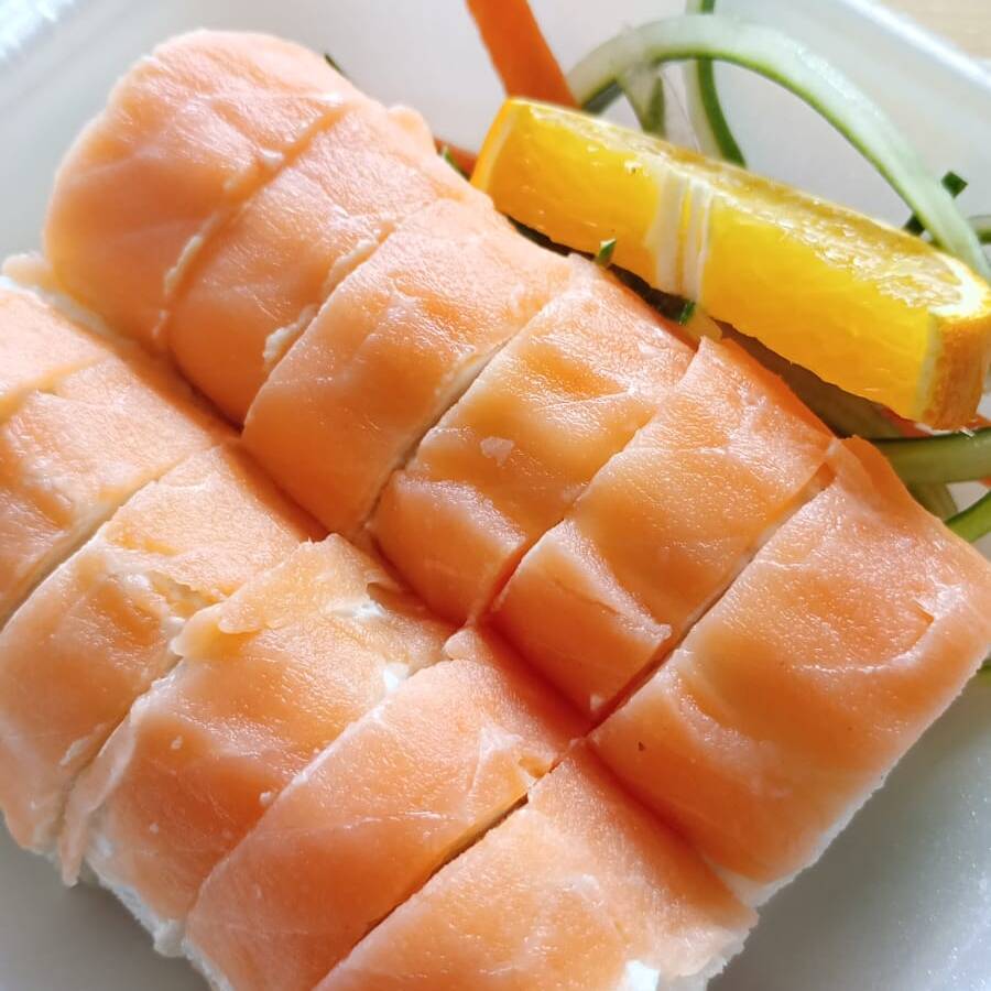Salmoncito Roll
