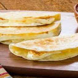 Quesadilla de Pollo x3