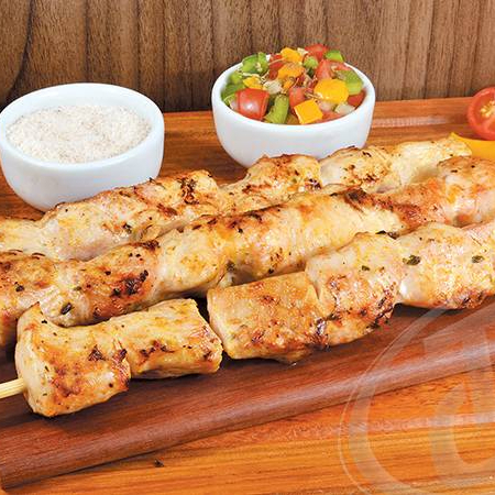 Acompanha farofa e vinagrete