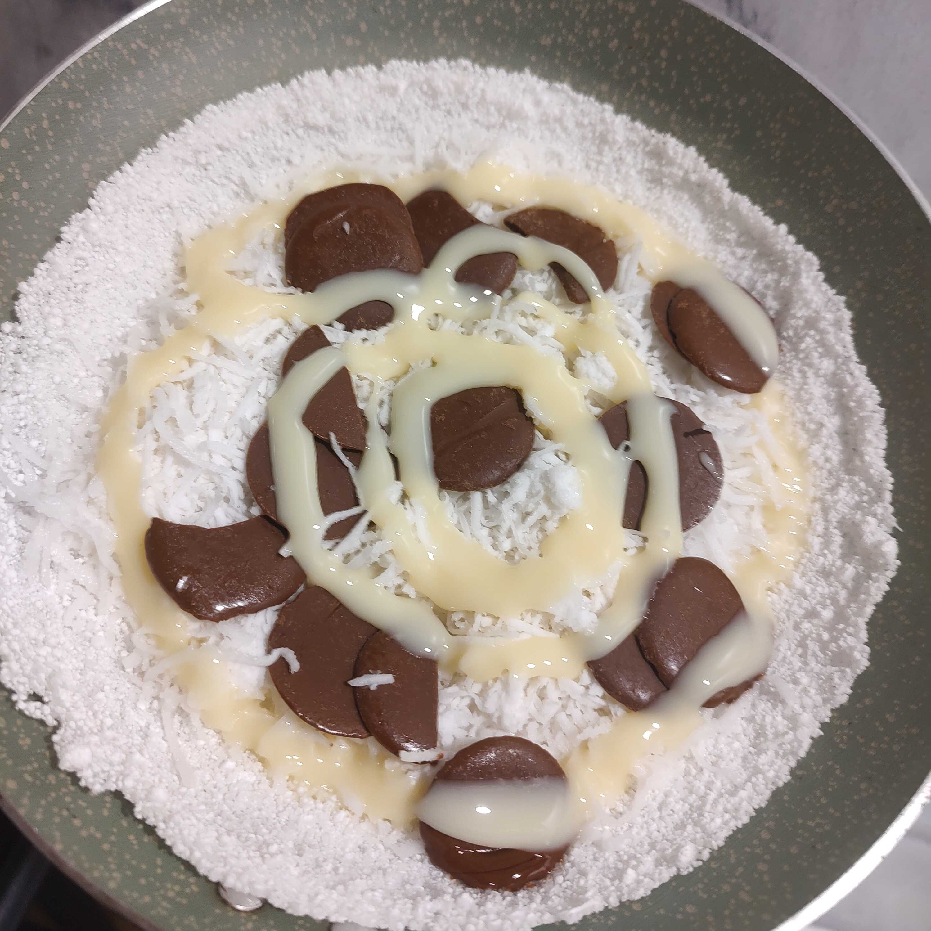 Coco, chocolate e leite condensado