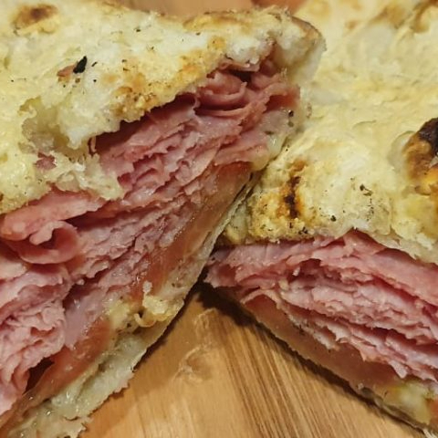 Panuzzo de Carnes Frias