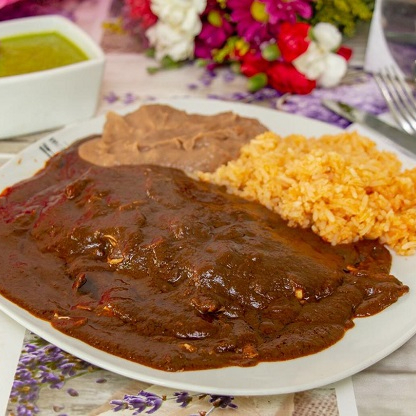 Pollo en Mole