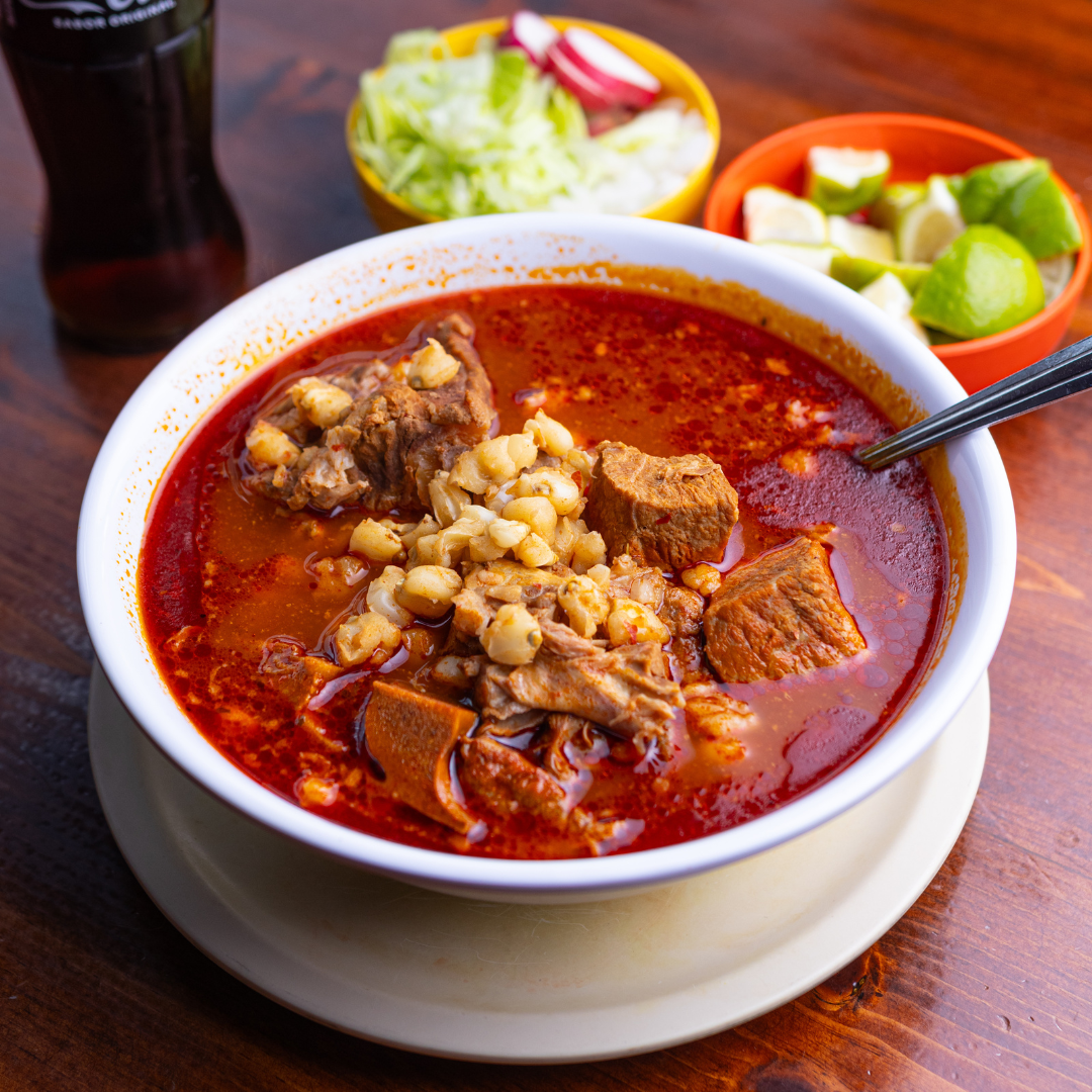 Pozole de puerco (Mediano)