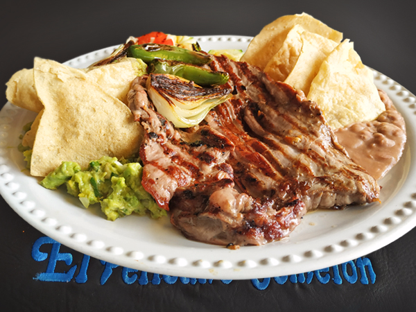 Bistec Encebollado