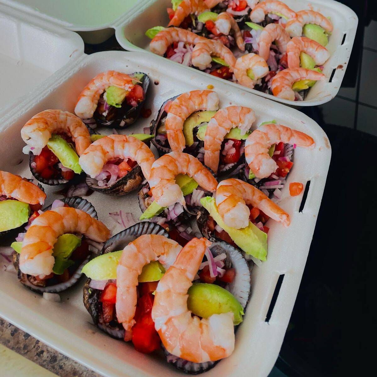 Pata de Mula con Camaron