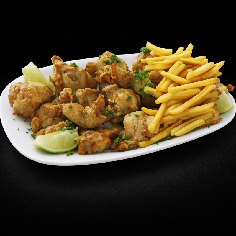 Frango À Passarinho (400g) Com Fritas