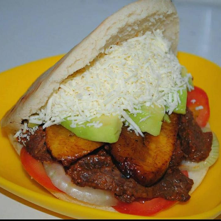 Arepa Rellena Mulata