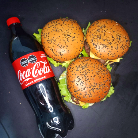 Combo Triple Burger + Cocacola 1litro🍔
